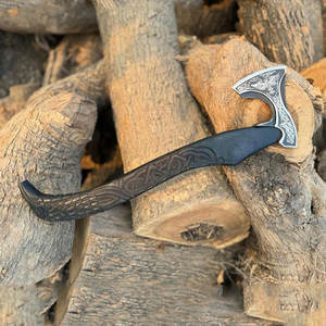 Hacha Vikinga Industrial de Inspiración Escandinava Tradicional, Mango Curvo de Madera, Hoja de Acero al Carbono, para Campismo, Caza y Trabajo en Madera - Product Image 3
