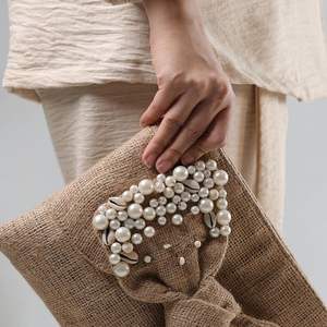 Sac à main élégant en coton, jute et chanvre, style ethnique, écologique, fait main, pour femme, grand format, idéal pour les soirées, les voyages d'été et les fêtes. - Product Image 4