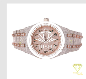 Reloj de Lujo Exclusivo con Piedras de Moissanita con Apariencia de Diamante y Diseño de Brazalete de Dos Tonos - Product Image 1