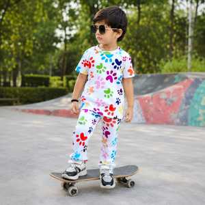 ชุดเด็กผู้ชายลายพิมพ์หลากสี ชุดเซ็ตเสื้อยืดแขนสั้นและกางเกงขายาว - Product Image 3