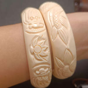 Brazalete de Resina Colorido, Joyería Hecha a Mano, Accesorio Elegante, Perfecto para Regalos, Fiestas, Bodas - Product Image 4