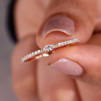 Anillo de Eternidad Apilable de Oro Sólido de 14K con Diamante Cultivado en Laboratorio Marquise de Vana Jewels, Certificado por IGI, Joyería de Aniversario
