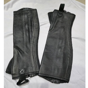 Protectores de Piernas de Cuero para Caballos, Duraderos, de Cuero Liso, para Entrenamiento al Aire Libre - Product Image 1