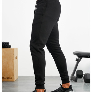 Proveedor al por mayor de joggers de algodón elásticos, fabricante de joggers de corte bajo para streetwear, joggers cargo de moda urbana al por mayor - Product Image 6