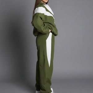 Conjunto de Chaqueta y Pantalones Deportivos Impermeables para Mujer, Diseño Personalizado, Chaqueta con Cierre y Botones, Pantalones Holgados para Correr, Ligeros e Informales - Product Image 2