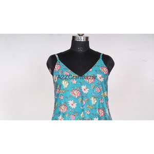 Robe moulante mi-longue en coton écologique à imprimé floral pour femme, style bohème vintage moderne, décontractée pour l'été - Product Image 3