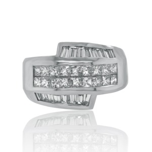 3 CT Sterling <b>Silver</b> <b>Emerald</b> Cut Moissanite IGI Certified Party Engagement <b>Ring</b> - Product Image 1