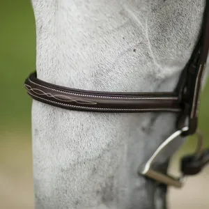 Bridon et rênes en cuir véritable faits à la main pour chevaux, ajustement confortable, pour l'équitation en trail et les compétitions de course, caractéristiques durables - Product Image 5