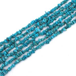 Perles de Howlite Turquoise Bleu Ciel, lisses, polies, brutes, irrégulières, en forme de pépites, pierres précieuses - Product Image 3