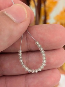 Cuentas Redondas de Diamante Blanco Natural de 3 mm, Calidad AAA+, Facetadas, para Joyería - Product Image 3