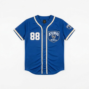 Ropa Deportiva al por Mayor Personalizada con Estampado Sublimado Frontal, Transpirable, que Absorbe la Humedad, 100% Poliéster, Cuello en V, Manga Corta, para Actividades al Aire Libre - Product Image 1