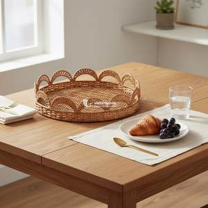 Plateau de service classique en rotin festonné avec poignées, en osier naturel, plateau de rangement et de présentation multifonctionnel pour cuisine, salon, armoire - Product Image 4