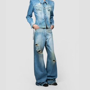 Veste en jean bleu clair sur mesure OEM/ODM pour femmes, qualité supérieure, veste d'hiver confortable pour femmes, veste varsity - Product Image 4