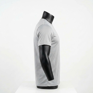 T-shirt de sport respirant et ajusté pour homme, idéal pour l'entraînement, la gym et la course à pied – Vente en gros - Product Image 1