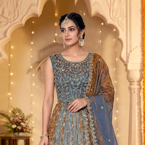 Vestido Elegante de Seda Fendy con Bordado de Cristales y Lentejuelas, Falda Amplia, Ideal para Bodas y Fiestas, para Mujer - Product Image 4