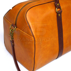Bolsa de Viaje Deportiva de Cuero Moderna, Bolsa de Lona para Gimnasio, Equipaje de Gran Espacio con Correas Resistentes, Bolsas de Lona de Cuero - Product Image 6