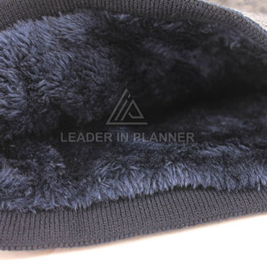 หมวกบีนนี่ถักไหมพรมคุณภาพสูง น้ำหนักเบา ออกแบบโลโก้ตามสั่ง ขายส่ง สำหรับฤดูหนาว อุ่นสบาย - Product Image 5