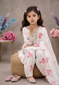 Ensemble Salwar Kameez brodé blanc pour femmes, costume Farshi, tenue de fête, mariage, Diwali - Product Image 2