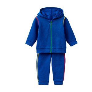 Conjunto Deportivo de 2 Piezas para Niños, Estampado, Personalizado, Invernal, Transpirable, Ecológico, Sudadera Térmica de Forro Polar, Pantalones Deportivos, Ropa Urbana - Product Image 1
