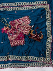 Conjunto de Saree Bordado con Blusa y Dupatta de Tela de Red, Color Morado Borgoña, para Bodas y Fiestas - Product Image 4