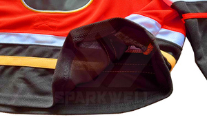 เสื้อฮอกกี้น้ำแข็งสีแดงดำสำหรับผู้ชาย แบบผูกเชือกที่คอ แขนยาว ลายทาง ระบายเหงื่อได้ดี ผลิตจากโพลีเอสเตอร์ ชุดยูนิฟอร์มทีมสำหรับผู้ใหญ่ - Product Image 3