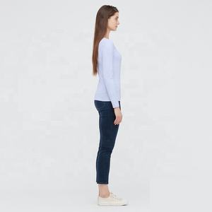 T-shirt femme en coton de haute qualité T-shirts toutes saisons Vêtements décontractés Chemises d'extérieur pour filles chemise avec logo personnalisé - Product Image 2