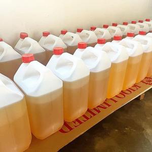 Huile de soja fractionnée raffinée de qualité supérieure, pureté 99,9%, fabricant Ukraine, 5L, durée de conservation 2 ans, prix bas - Product Image 3