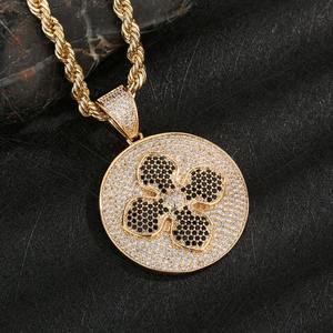 Collier pendentif trèfle à quatre feuilles porte-bonheur plaqué or 14 carats, prix de gros, vente chaude, cadeau personnalisé pour femme - Product Image 3