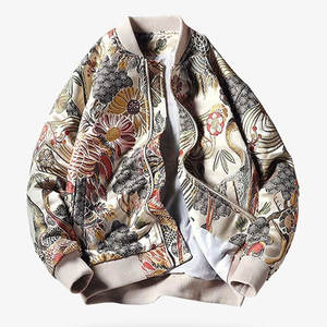 Chaqueta Sukajan de Invierno de Alta Calidad con Bordado Artístico, Transpirable, Ecológica, con Forro Suave y Estilo Cómodo para Uso Diario - Product Image 1
