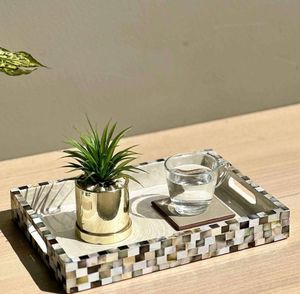 Bandeja de Servir de Madera de Lujo, Diseño Moderno, Calidad Premium, Apta para Lavavajillas, Diseño Elegante y Sostenible, Superventas - Product Image 2