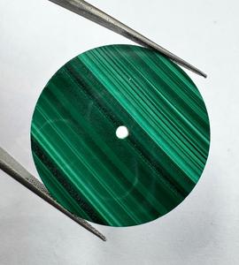Cadran de montre artisanal en malachite naturelle A K Gems, 28,50 mm, face en pierre verte du Rajasthan, pour montres mécaniques automatiques - Product Image 2