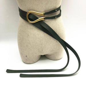 Cinturones Personalizados para Mujer, Cinturones Curvos de Cuero PU con Hebilla Grande en Forma de U de Metal - Product Image 1