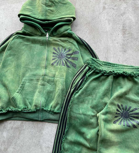 Sudadera con capucha doble personalizada con efecto desgastado por el sol, de alta calidad, estilo urbano, para unisex. - Product Image 3