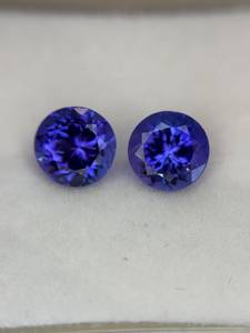 Pierre naturelle de Tanzanite bleue de qualité AAA, taille brillant 8 mm, 4,70 ct, paire assortie avec loupe, pierre libre pour la fabrication de bijoux, effet de couleur, sans trou - Product Image 3