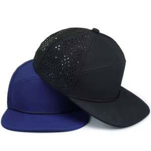 Gorra de béisbol unisex personalizada de 7 paneles con malla perforada a láser, estilo urbano, snapback, deportiva, con cuerda y visera plana. - Product Image 2