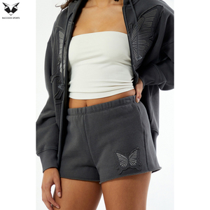 Pantalones cortos deportivos con bordado de mariposa, producto de alta calidad, estilo urbano, corte holgado, pantalones cortos para estar en casa o salir de noche para el verano. - Product Image 2