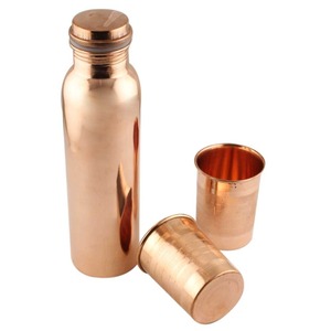 Botella de Agua Potable de Cobre Puro, Diseño Martillado, Nueva, Más Vendida, Calidad de Exportación, Hecha a Mano en India, para Vajilla - Product Image 6