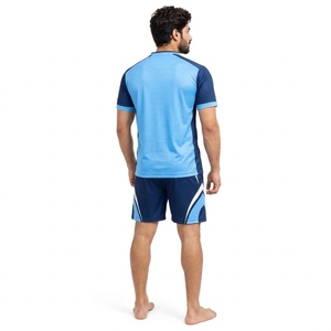 Tenue de football haut de gamme avec matériau à séchage rapide, finition soignée et construction robuste, idéale pour les commandes d'équipe et l'entraînement - Product Image 3