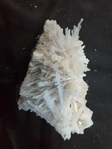 Scolacitr Cluster, Cristal de Roche Naturel, Spécimen de Pierre Précieuse, Artisanat Écologique, Forme Libre, Thème Amour, Décoratif - Product Image 2