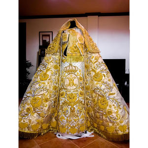 Vestido con Bordado Dorado de Jesús, Traje Religioso Bordado a Mano, Traje Blanco Dorado Personalizado - Product Image 1