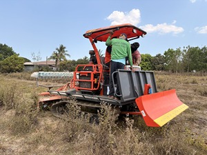 Tracteur à chenilles haute performance HOGICO HG-80VN Turbo 80HP 3-en-1 avec chenilles en caoutchouc, machine agricole robuste - Product Image 2