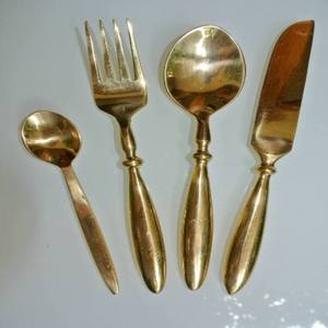 Handmade Modern Stainless Steel Gold Plated Serving Spoon Cutlery Home And Hotel Restaurant <b>Dinner</b> Use Cutlery <b>Knife</b> Spoon Sets - Product Image 1