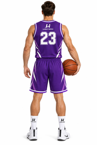 Ensemble d'uniformes de basketball en gros, personnalisables avec logo, nom et numéro, maillot et short respirants à séchage rapide pour hommes, jeunes, équipes sportives et clubs - Product Image 4
