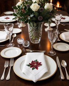 Serviettes de table de Noël personnalisées brodées en gros, motif Poinsettia, en coton, avec ourlet festonné, pour la maison, l'hôtel, les fêtes et les événements - Product Image 6