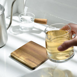 Sous-verre en bois d'acacia du Jiangxi de haute qualité, design classique, écologique, isolant thermique, durable pour verres/tasses à café, option logo personnalisé - Product Image 5