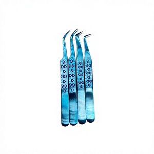 Juego de 5 Pinzas para Pestañas con Recubrimiento de Plasma Azul, Diseño de Corazón en Acero Inoxidable, 4 Piezas con Empaque en Caja Blanca - Product Image 5