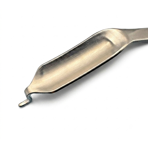 Retractor de Cadera Anterior Modificado, Estrecho y Ancho, de Calidad Premium, para Artroplastia, Ortopédico, de Acero Inoxidable, con Certificación CE ISO - Product Image 3