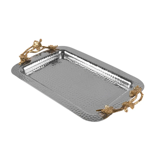 Plateau de service rectangulaire en acier inoxydable martelé avec poignées uniques en forme de branche plaquées or, idéal pour le café, le thé et les collations à la maison - Product Image 2