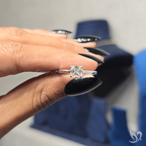 Bague de fiançailles solitaire style cathédrale avec diamant de laboratoire taille Asscher 1 carat, tendance et minimaliste, pour mariée, mariage, anniversaire, fête - Product Image 6