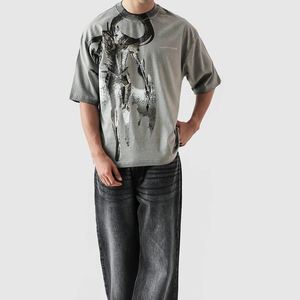 Camiseta Gráfica de Anime Igris al por Mayor, Ajuste Holgado, Estilo Urbano, Logotipo Personalizado, Algodón, Manga Corta, Unisex, Proveedor OEM/ODM - Product Image 1